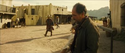 Let me talk to Bernado. - He just follows orders. - Bandidas