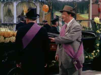 Let me talk to her alone.
You'll see. - Call Me Madam