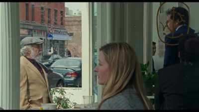 -Let me talk to him.
-No, let's go somewhere else. - The Meyerowitz Stories