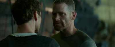 Let me tell you something.
Sergeant Davis... he got close enough. - Spectral