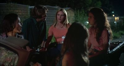 Let me tell you what Melba Toast is packin' right here - Dazed and Confused
