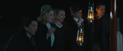 Let him up, we'll come quietly!
Oh, do something! - Invitation to a Murder