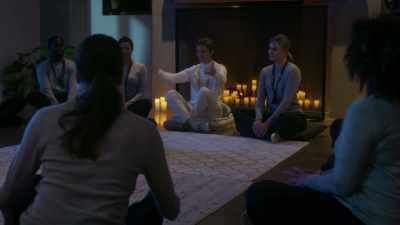 Let us all drape her
with our love. - Bonds Will Be Broken