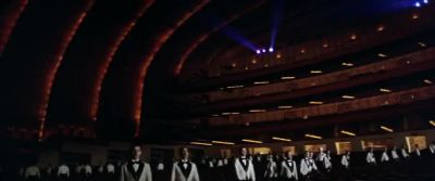 Let's all go to the movies - Annie
