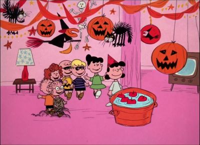 Let's bob for apples - It's the Great Pumpkin, Charlie Brown