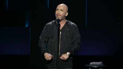 Let's bring that grade back up.
Let's do this as a team, Mr. Koy. - Jo Koy: Live from Seattle