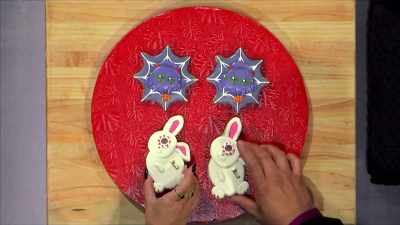 Let's check out this
cyclops bunny. - Halloween Cookie Challenge