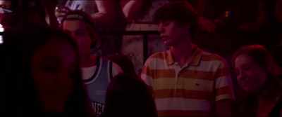 Let's drink something.
- No, I think I'm past my D-spot. - Renesse