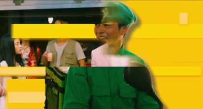 Let's eat up. My treat today. - The Confidence Man JP - The Movie -