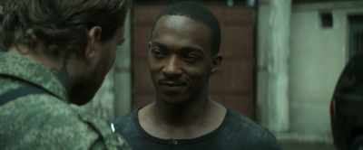 -Let's forget what happened.
-[Leo scoffs] - Outside the Wire