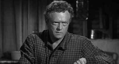 - Let's get him, Mark!
- Cover me! - 3:10 to Yuma