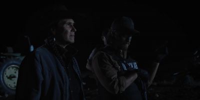 - Let's get in place. - Yellowstone