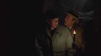 Let's get in step, all right?
Left foot first. - The Private Eyes