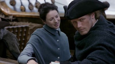 - Let's get settled in.
- Aye. - Outlander