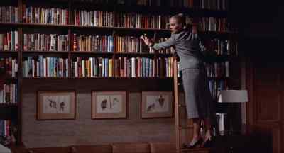 Let's get some lights in here. - Bell Book and Candle