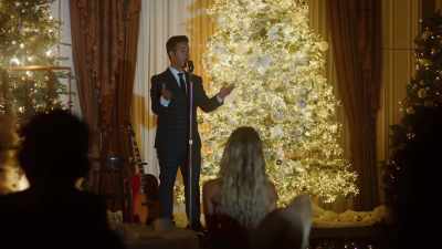 Let's get him up
here to introduce - Christmas in the Spotlight