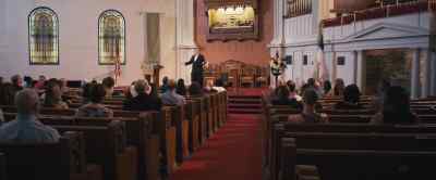 Let's give a First
Christian Church welcome - The Actor