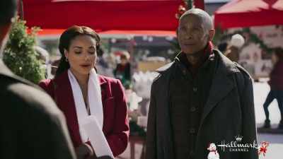 Let's go check out
the vendor with the doughnuts. - A Christmas Tree Grows in Colorado
