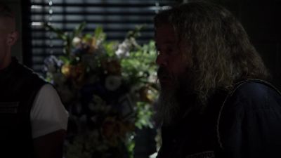 Let's go. Give her a minute. - Sons of Anarchy