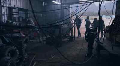 Let's go, guys. Let's go.
Let's get to work. - Tremors: A Cold Day in Hell