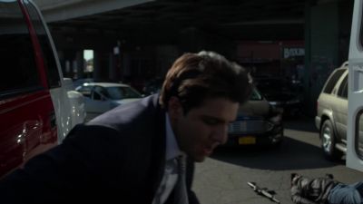 -Let's go. It's just up ahead.
-[panting] - Marvel's Daredevil
