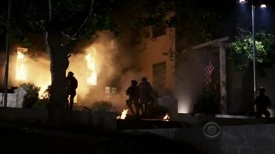 Let's go! Let's go! Moving through. - Criminal Minds