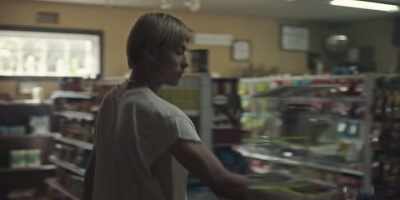 - Let's go.
- No, we don't have enough money. - Wildhood