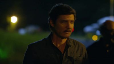 Let's go. Out. - Narcos