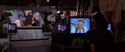 Let's go to phone calls on Larry King Live - America's Sweethearts