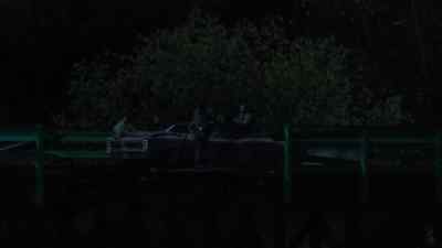 Let's go.
We don't have all night. - Falling Skies
