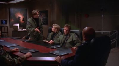 Let's go, we've got company. - Stargate SG-1
