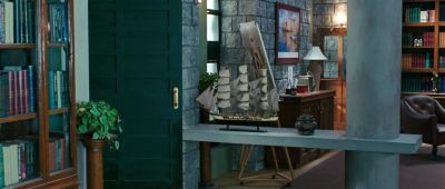 Let's have a cup of tea in my office - 3 Idiots