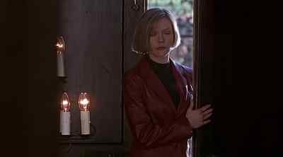 Let's hope
that the glazier's - Relic Hunter