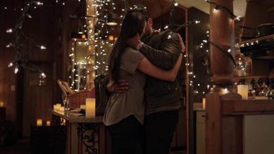 -Let's just keep doing that.
-Mm-hm. - Chesapeake Shores