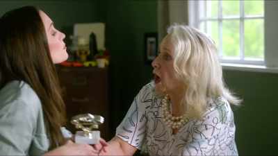 Let's just put that down, okay? - My Husband's Seven Wives