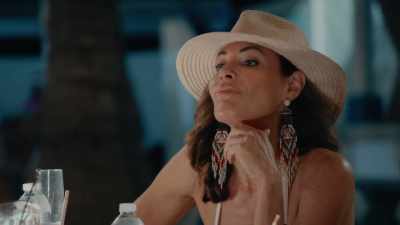 Let's just start fresh
and get to know each other - The Real Housewives Ultimate Girls Trip