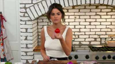 Let's just take the tomato - Selena + Chef