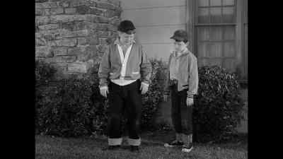 Let's look here. - Leave It to Beaver