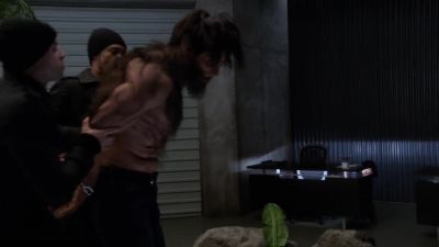 - Let's move. - DC's Legends of Tomorrow