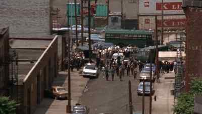 Let's move! - The Gang That Couldn't Shoot Straight
