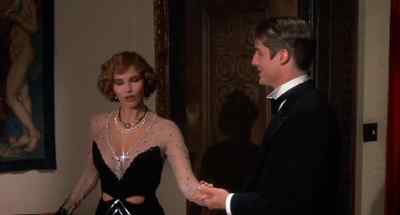- Let's not go down yet. Let's sit over here.
- All right. - The Wild Party