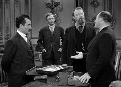 Let's put our cards on the table - Ninotchka