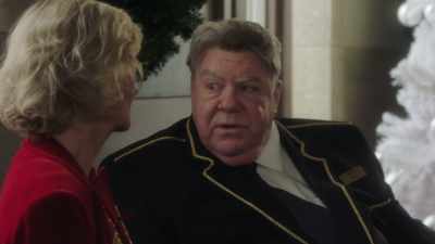 Let's put our heads together
and come up with a solution. - Christmas 9 to 5