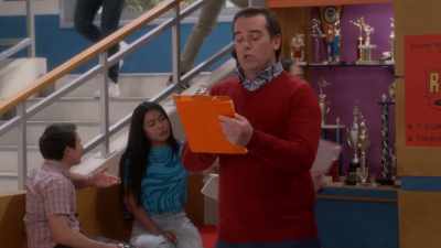 Let's see here.
We got Billy and Nora - The Thundermans Return