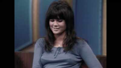 Let's see, how do I explain this
on television - Linda Ronstadt: The Sound of My Voice