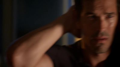 Let's see if your lieutenant
really cares about you. - CSI: Miami