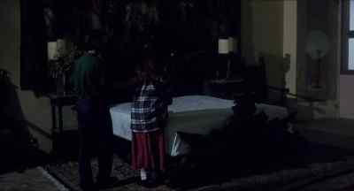 Let's set you down on this bed. - Castle Freak
