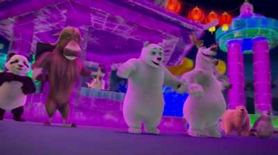 - ♪ Let's shake it
- ♪ Hey! - Norm of the North: Family Vacation