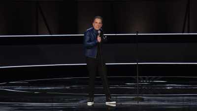 Let's shed that cousin
that didn't come to the holiday dinner." - Sebastian Maniscalco: Stay Hungry
