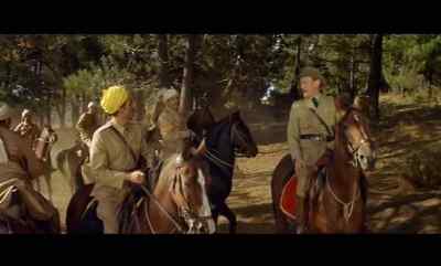 Let's split up, Gyan Syngh. - The Long Duel